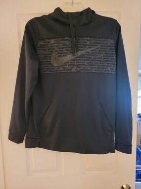 Nike Men's Black Hooded Pullover with Tonal Swoosh Panel